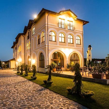 Country Spa Retreat Snagov Ngoại thất bức ảnh The hotel