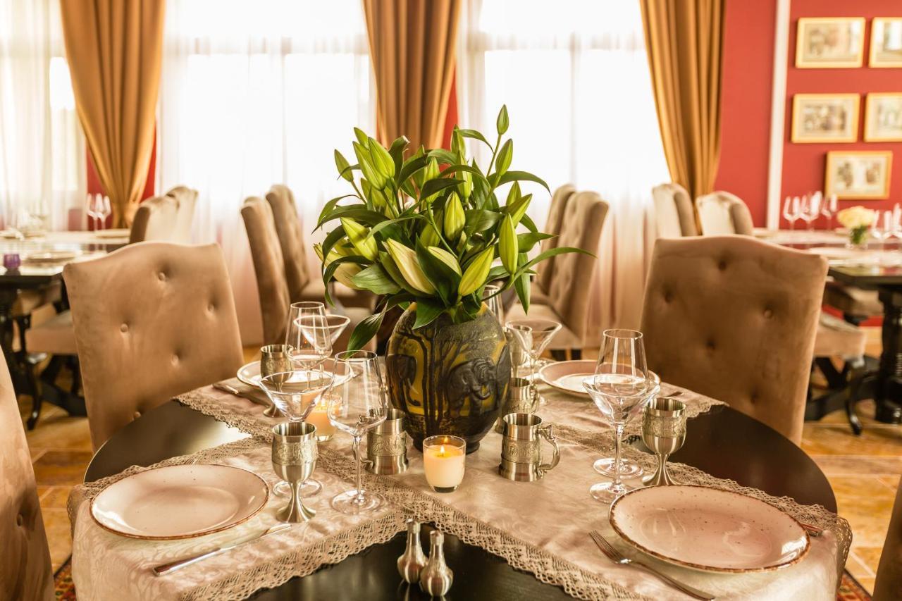 Country Spa Retreat Snagov Ngoại thất bức ảnh Restaurant in Belgrade