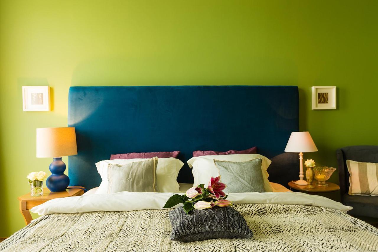 Country Spa Retreat Snagov Ngoại thất bức ảnh A bedroom